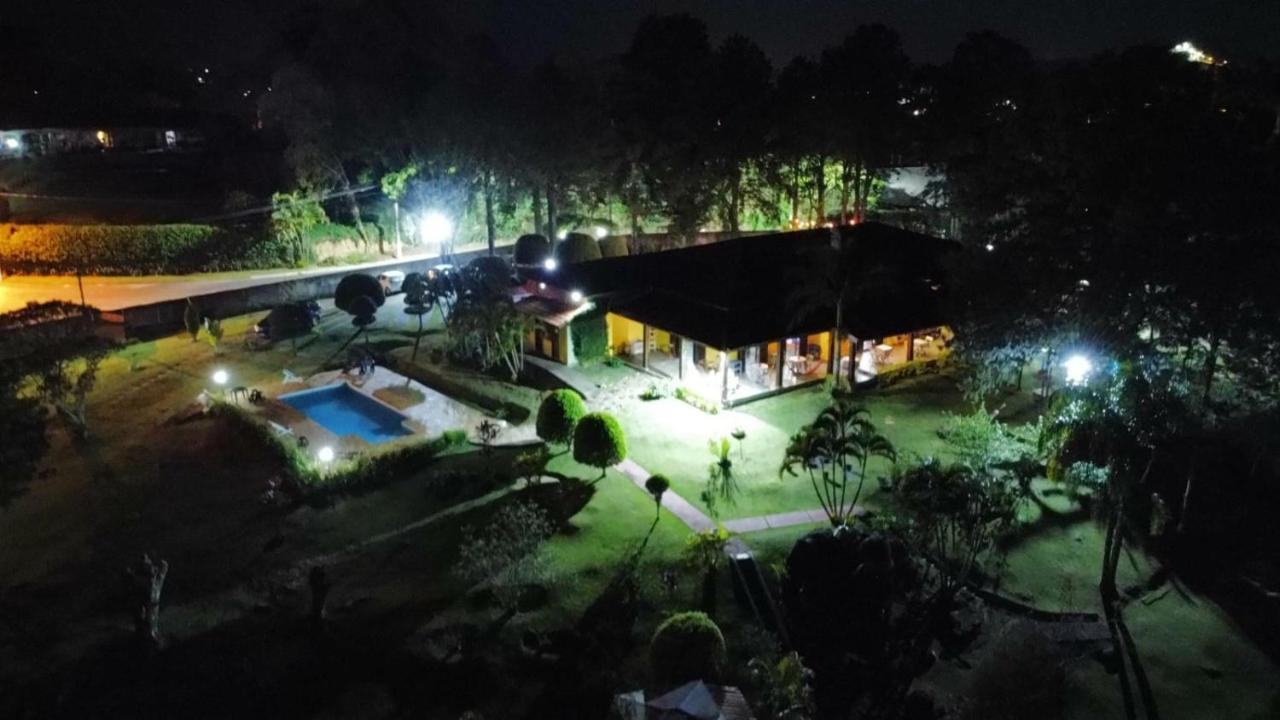 Pousada Por Do Sol Hotel Serra Negra  Buitenkant foto